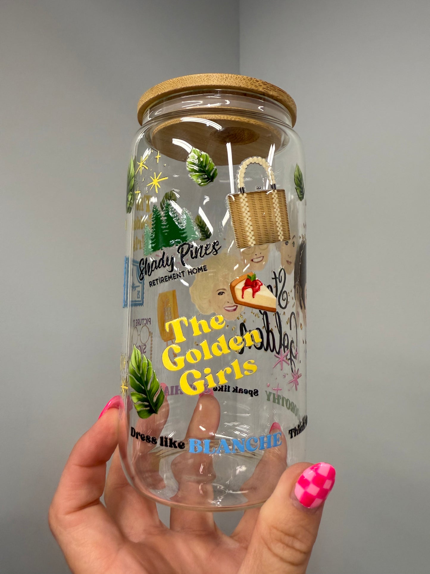 NEW EXCLUSIVE - Golden Girls 16oz Glass Cup