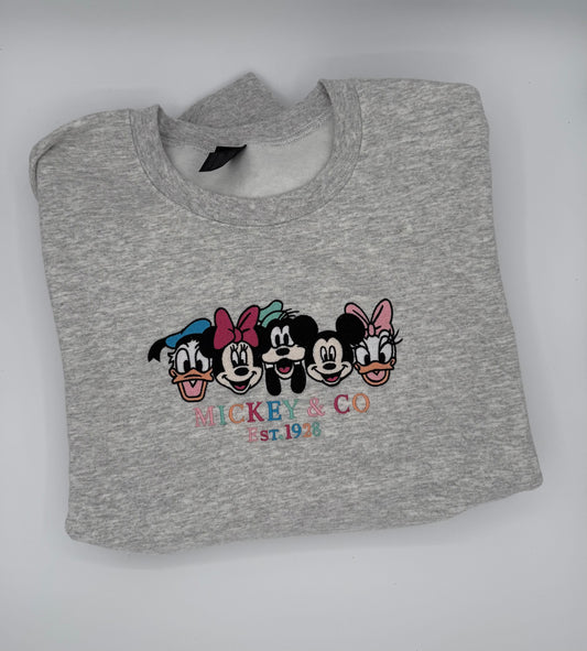 Mouse and Co Embroidered Sweatshirt