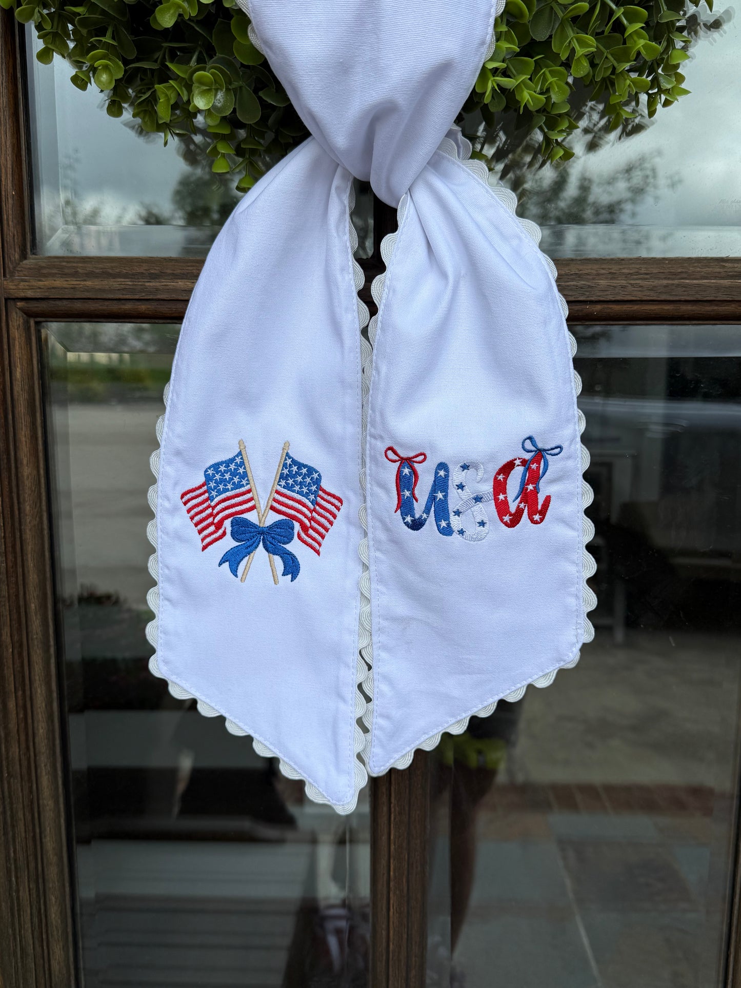 Patriotic 4th of July Wreath Sash - Embroidered Wreath Sash