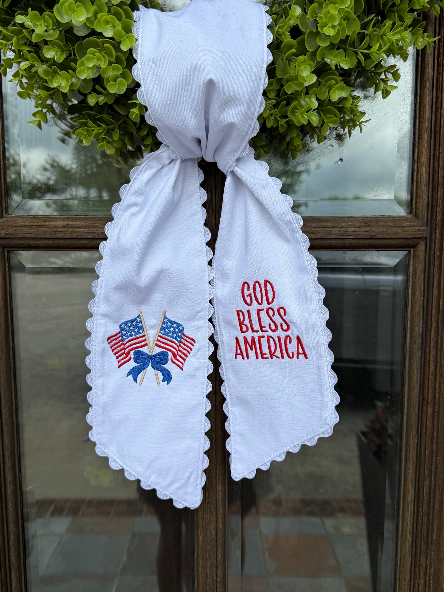 Patriotic 4th of July Wreath Sash - Embroidered Wreath Sash